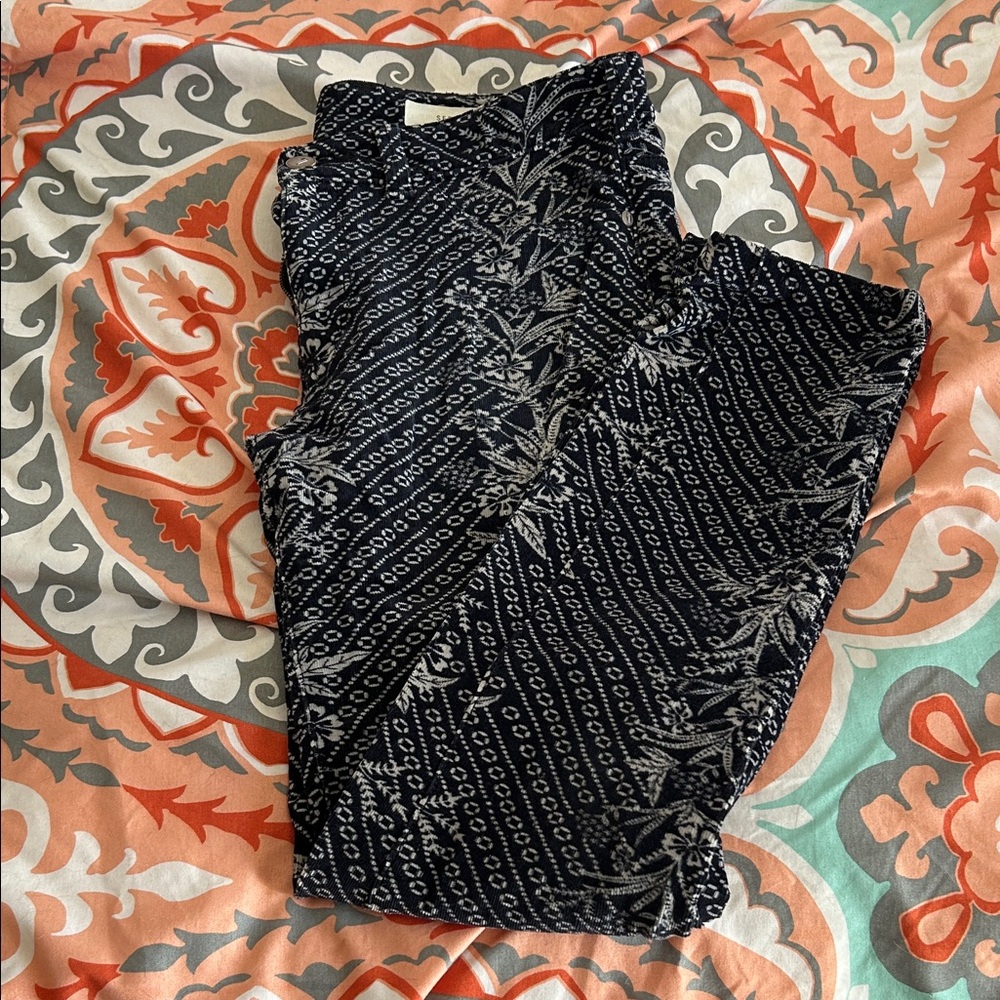 Pilcro and the Letterpress Black and White Patterned Skinny Pants